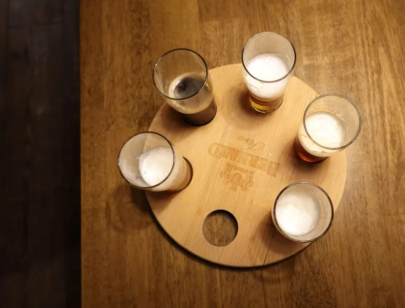 Scribble It Down or Throw It Out: The One-Coaster Rule for British Founders